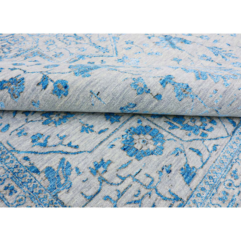 Oriental Area Rug, Rectangle 5' x 8'