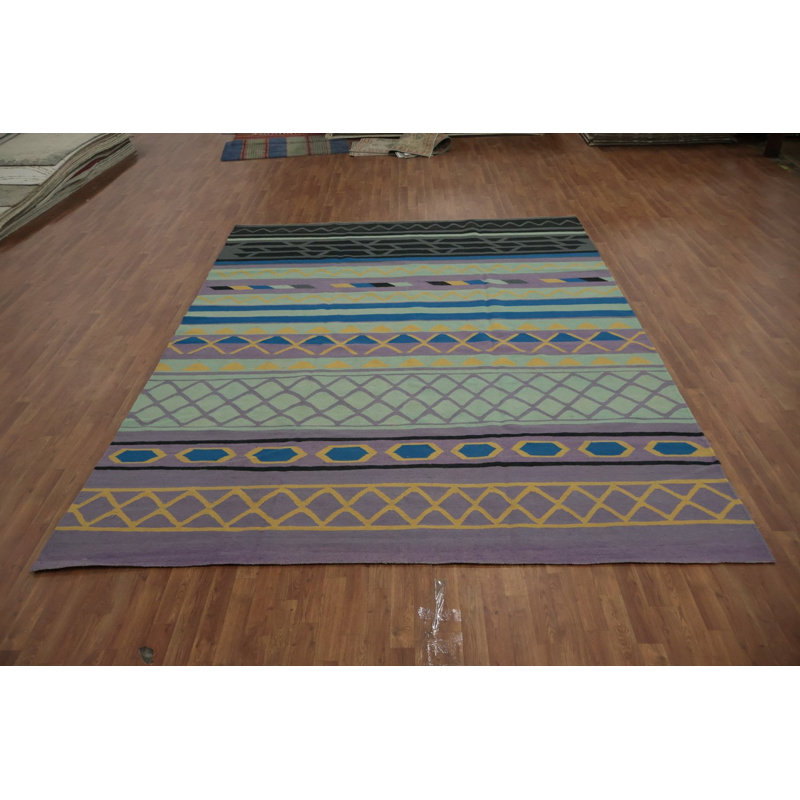 Tapis moderne à rayures kilim 9 x 12 avec motif géométrique diversifié
