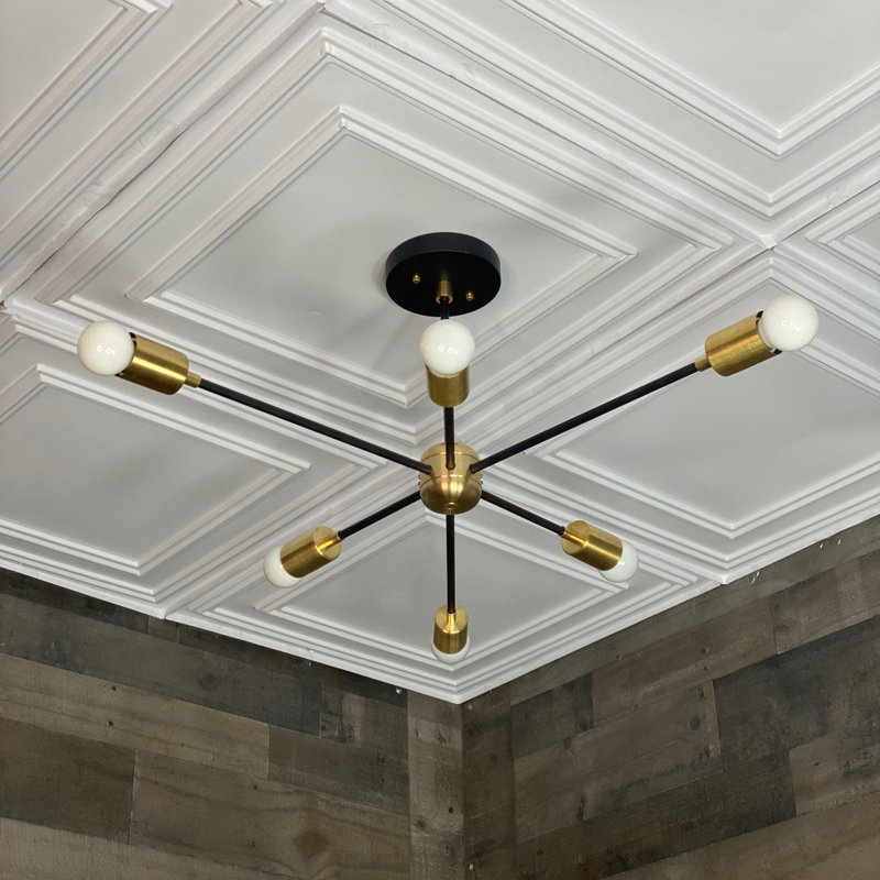 Grand lustre moderne Griggsville, Laiton noir