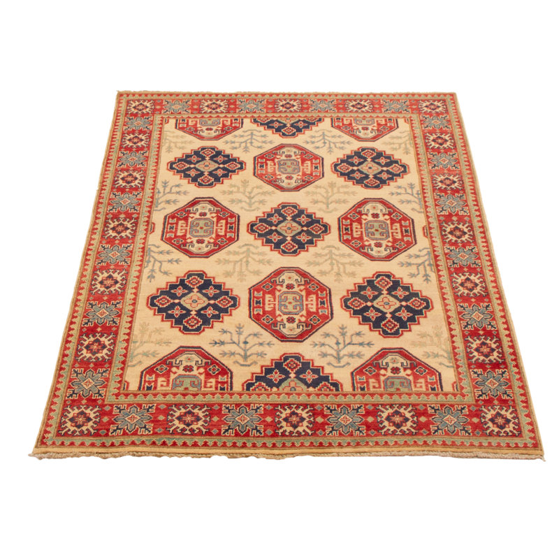 Tapis ivoire Finest Ghazni 4 pi 9 po x 6 pi 7 po