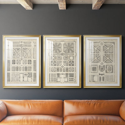 Antique Garden Design III - reproduction sur mesure encadrée de qualité supérieure - 3 pièces