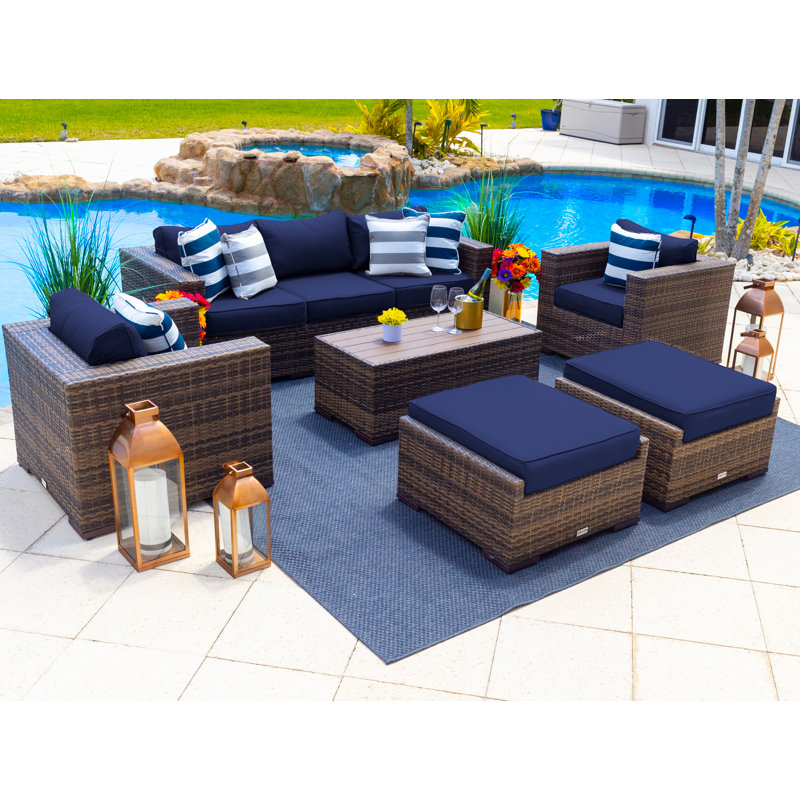 Ensemble de patio complet en rotin 16 pièces avec coussins Sorrento, Sunbrella bleu marine
