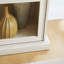 Vitrine à 4 niveaux en verre pour le salon, armoire de rangement élégante avec portes en verre rabattables-761094490