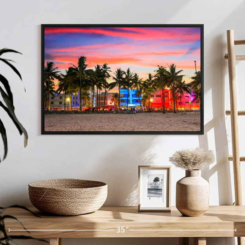 Miami Beach, États-Unis, 25 po x 17 po, Cadre flottant noir