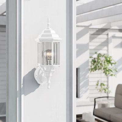 Mahtotopa Aluminum Wall Light