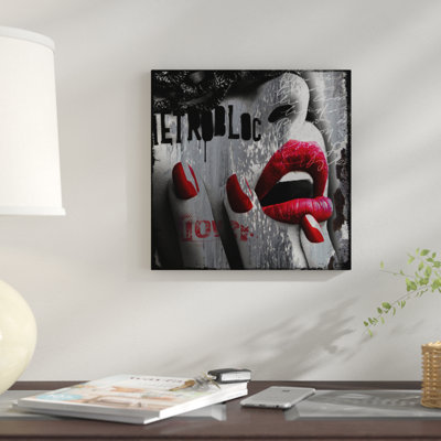 « love », impression sur toile