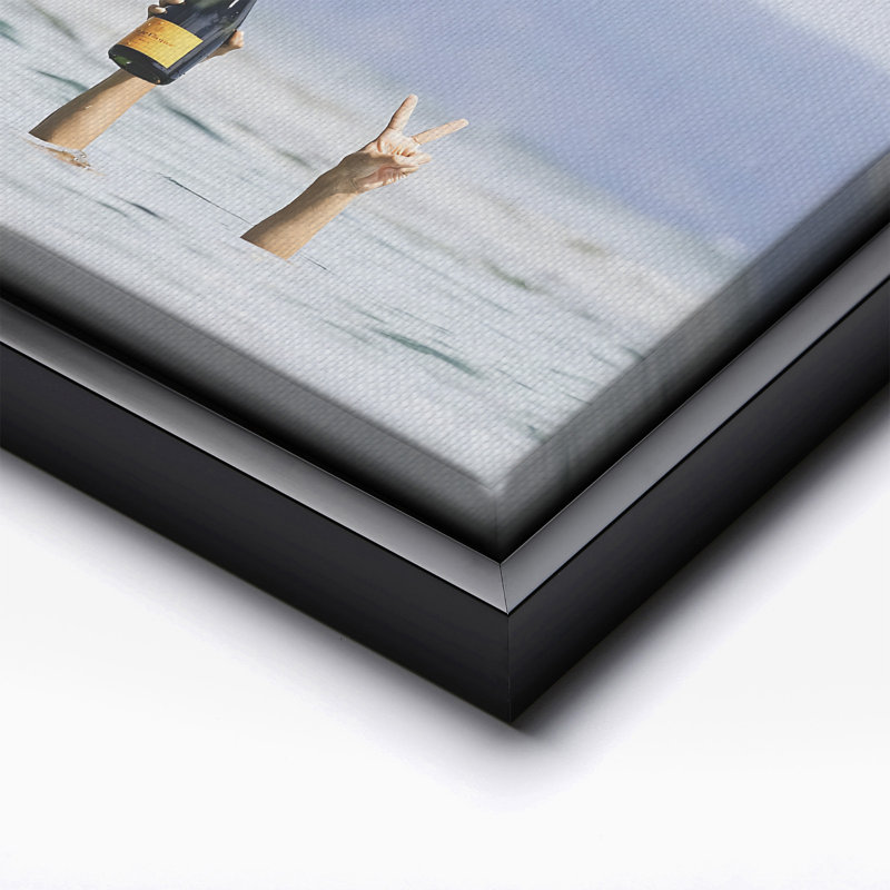 Signe de paix à la main No4, Black Framed, Canvas, 11"H x 14"W