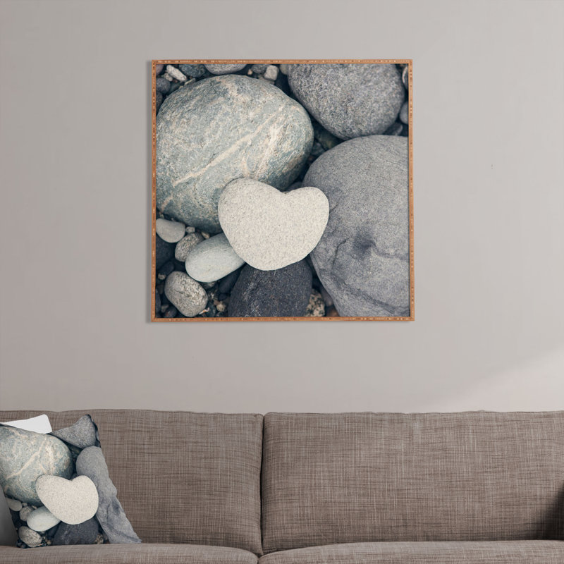 «My HeArt Shaped Rock», reproduction de photo encadrée, H 30 po x l 30 po x P 1 po