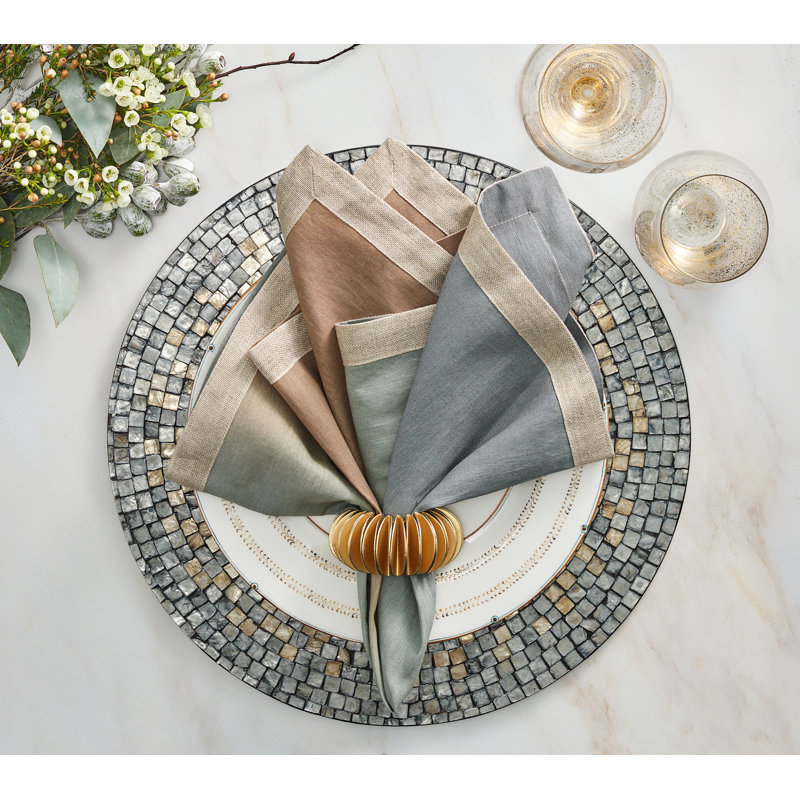 Demilune Napkin Ring
