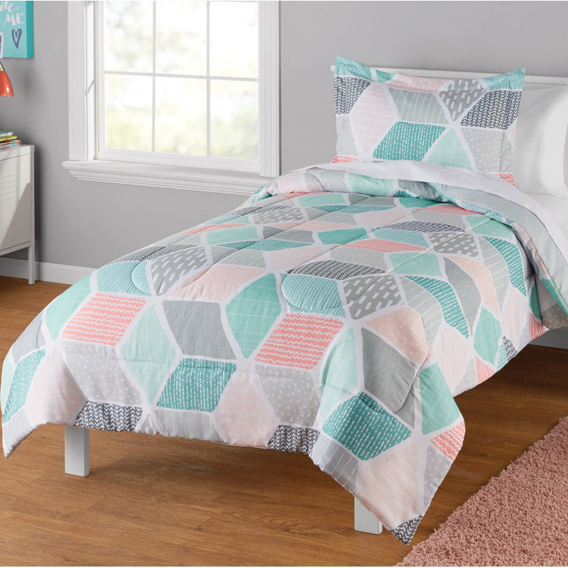 Cates Reversible Blue/Grey/Pink Geometric Fabric Comforter Set, Twin