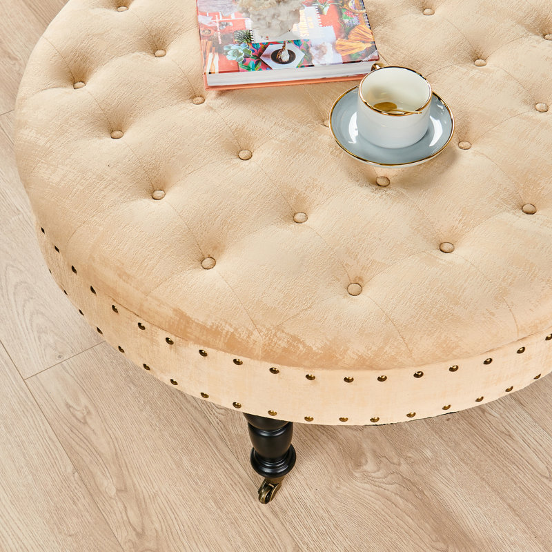 Repose-pieds de cocktail rond en velours 34 po Laforge, Velours beige amande