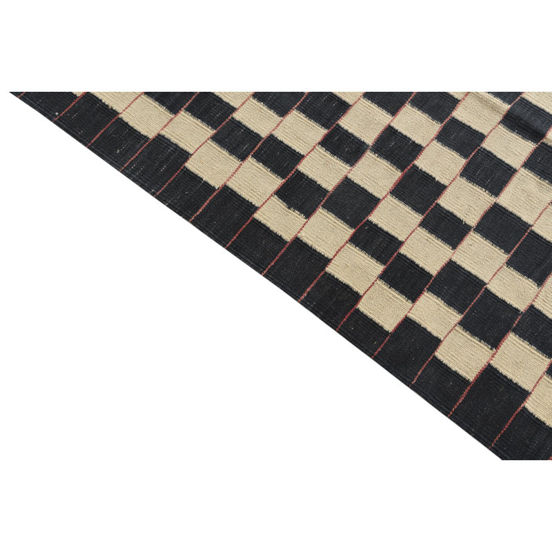Tapis noir et blanc Ousley