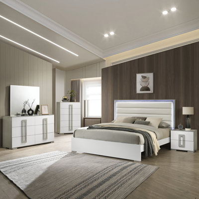 Modern Elegance 5-Piece Queen Bedroom Set With Ambient LED Headboard In Soft White Finish