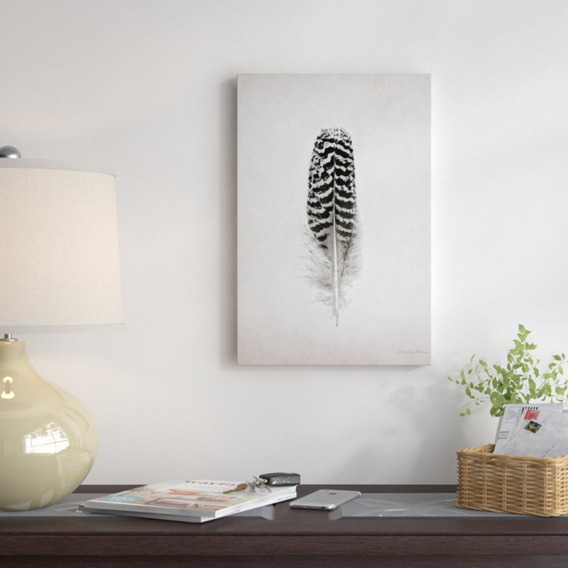 Plumes, impression sur toile tendue, H 12 po x l 8 po x P 0,75 po