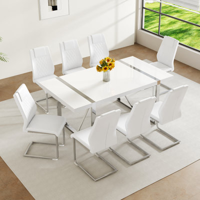 Ensemble de table de salle à manger 71 ", table de cuisine moderne et chaises avec plateau en panneau de fibres à densité moyenne laqué épais, structure en métal et chaises en similicuir