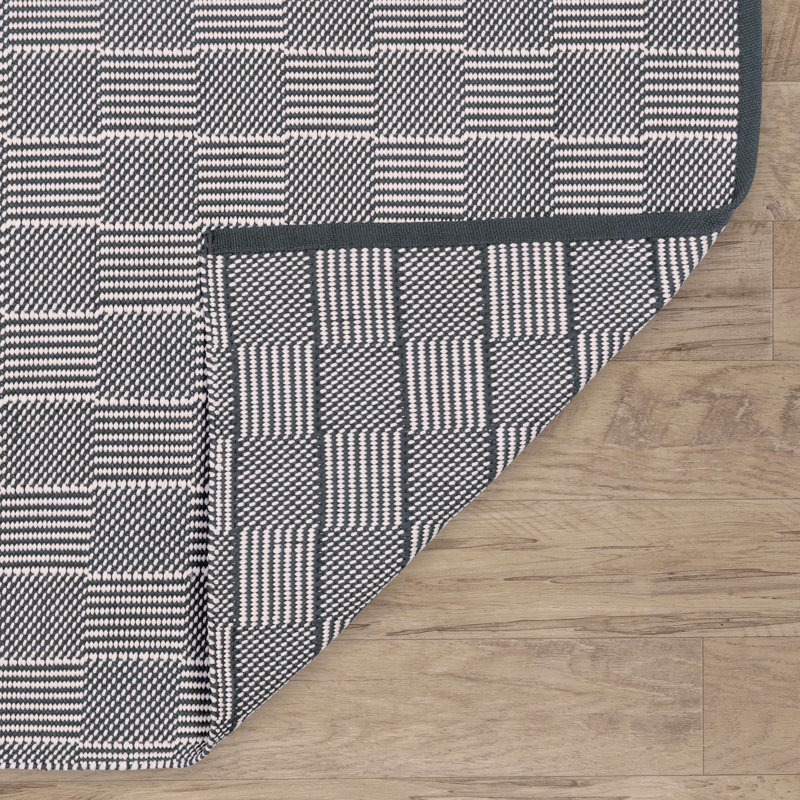Squares Grey Indoor/Outdoor Rug, Rectangle 5' x 8'