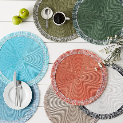 Kraus Polypropylene Plastic Round Placemat