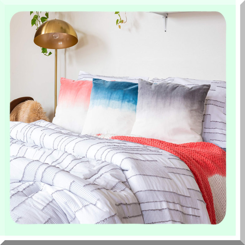 CottonCloud Reversible Comforter Set - Ultra Soft Lightweight Bedding, 4 Piece Set for Mixing and Matching - CozyDreams Collection