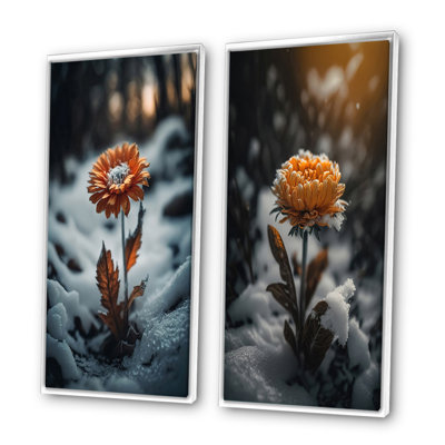 Une marguerite orange en fleurs en hiver - ensemble de 2 décorations murales florales et botaniques