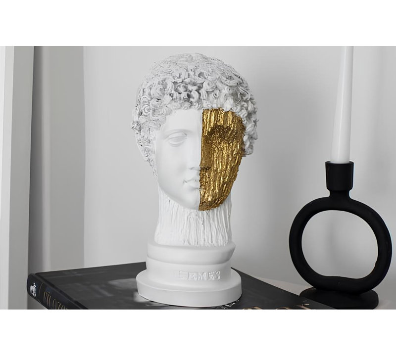 Darneisha Figurines & Sculptures