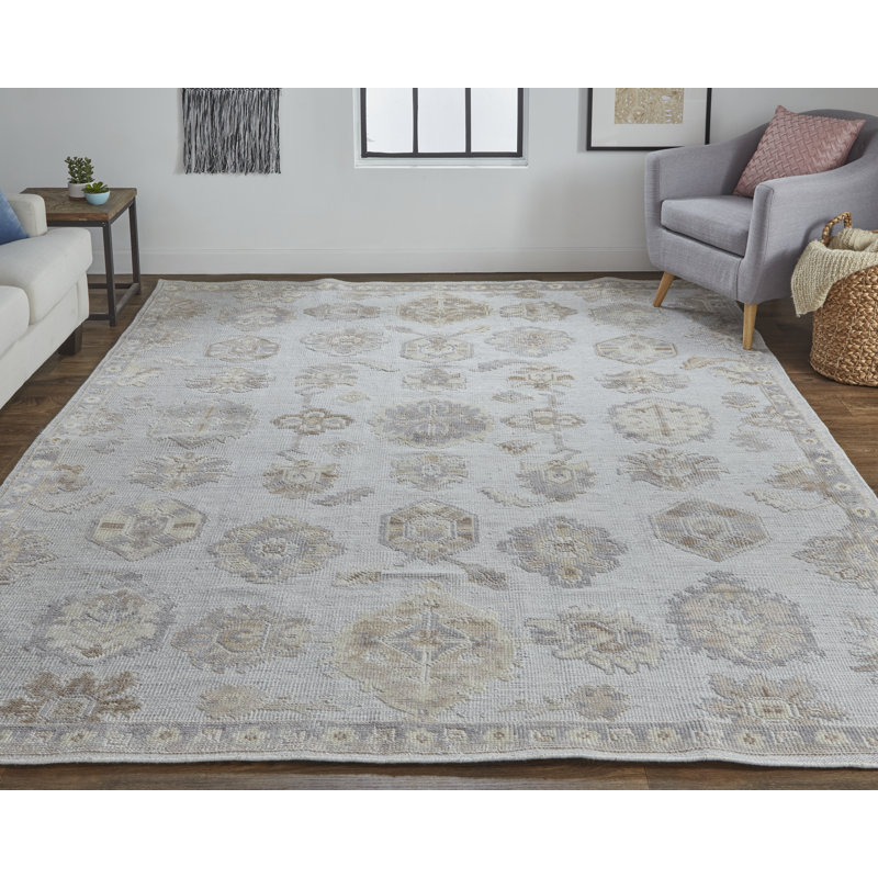 Wendover Hand Knotted Oriental Area Rug in Gray, Rectangle 5' x 8'