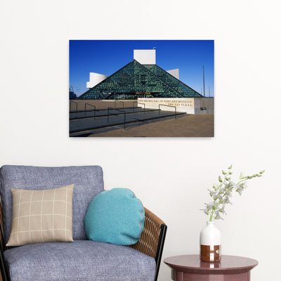 Rock and Roll Hall of Fame, Cleveland Oh, architecture abstraite, art urbain