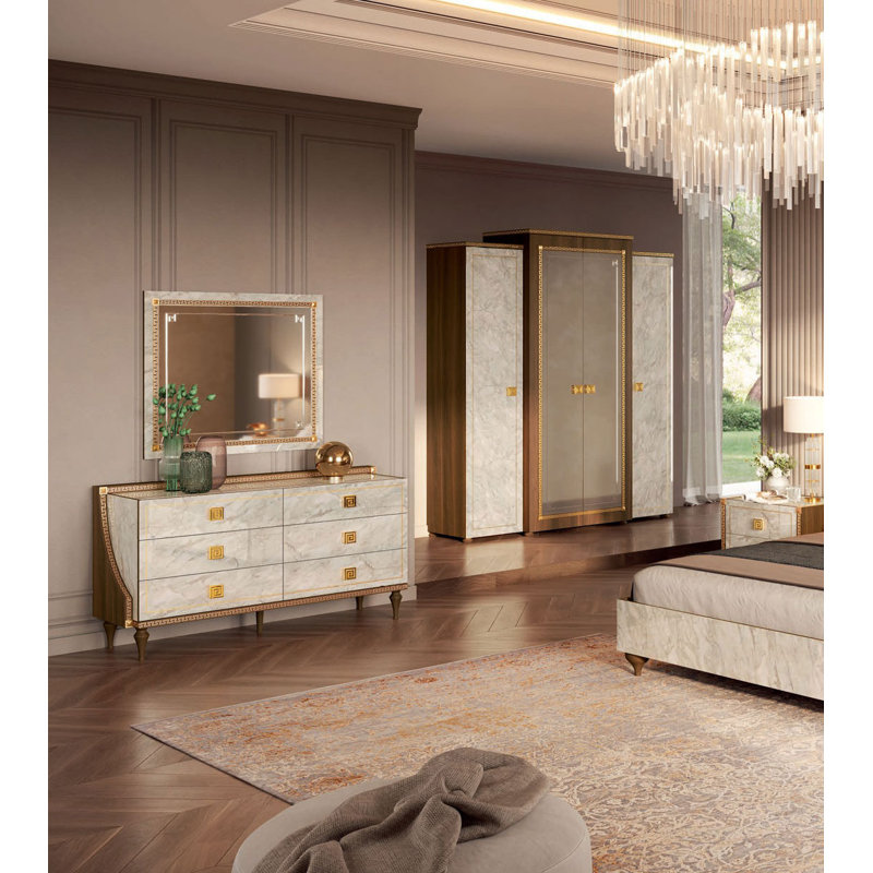 Commode Marcus