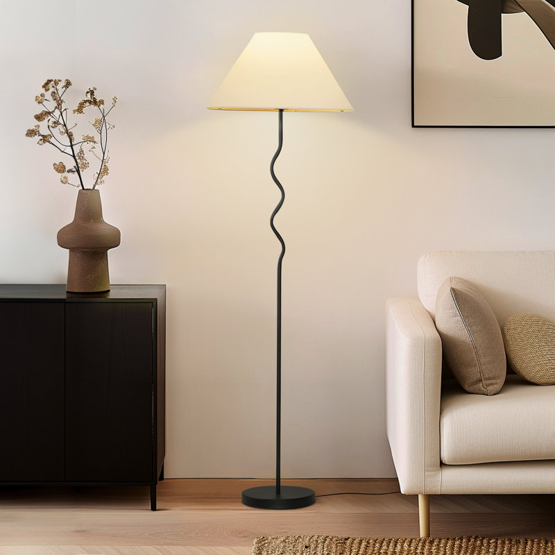 Lampe sur pied DEL 62 po Squiggle avec base en métal noir ondulé et abat-jour empire ivoire, ampoule incluse, Noir