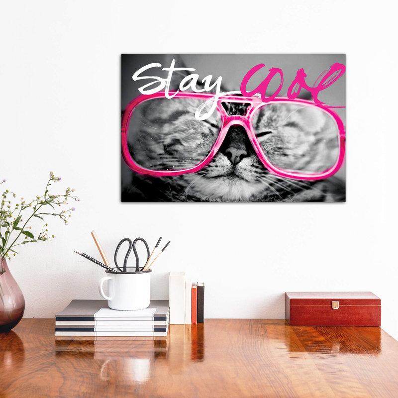 Stay Cool Cat - impression d'art graphique, Toile tendue, Pas de tapis, H 12 po x l 18 po x 1,5 po