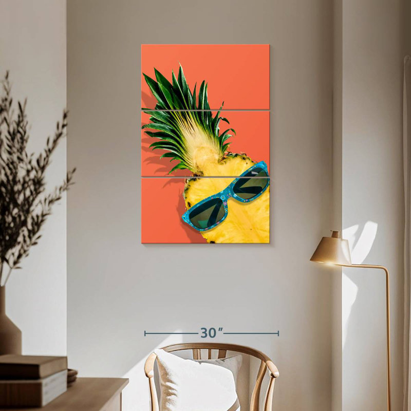 Yarlin Tropical Chic Pineapple, 57" H x 36" W