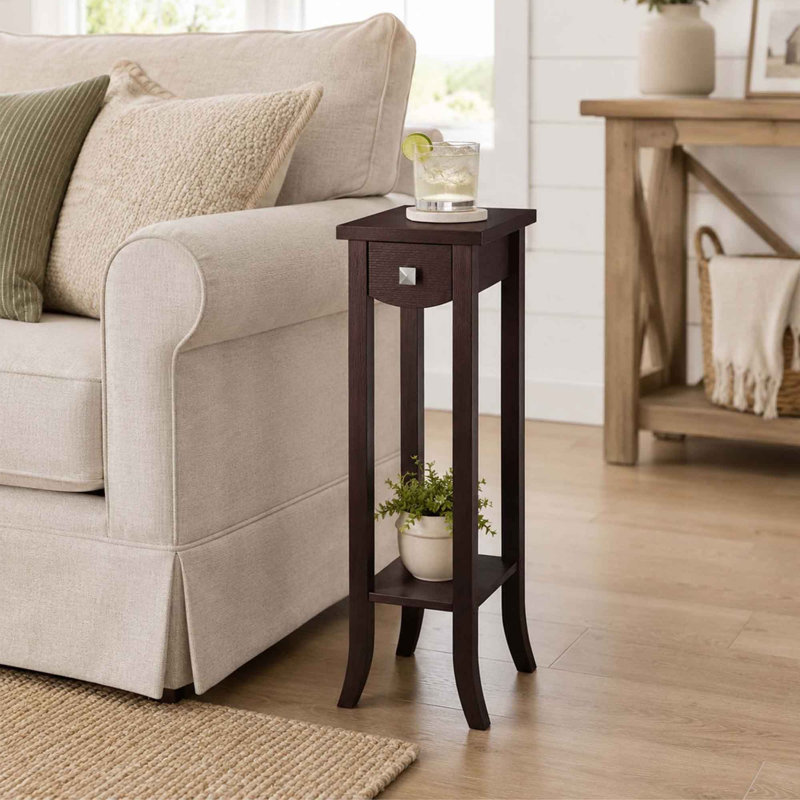 Table de bout à 1 tiroir Hubbert, H 32 po x l 11,5 po x P 11,5 po