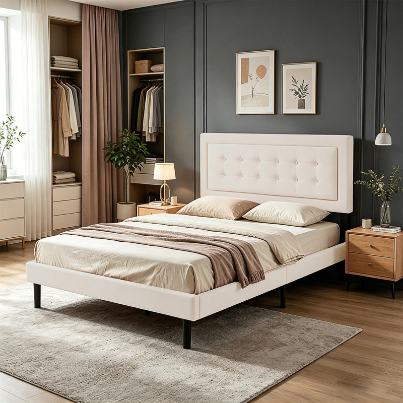 Grand lit plateforme tapissier en tissu, Beige