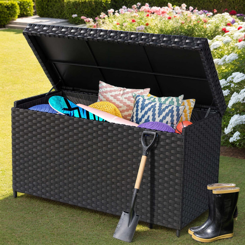 Balconera 230 Gallon Deck Box, Black