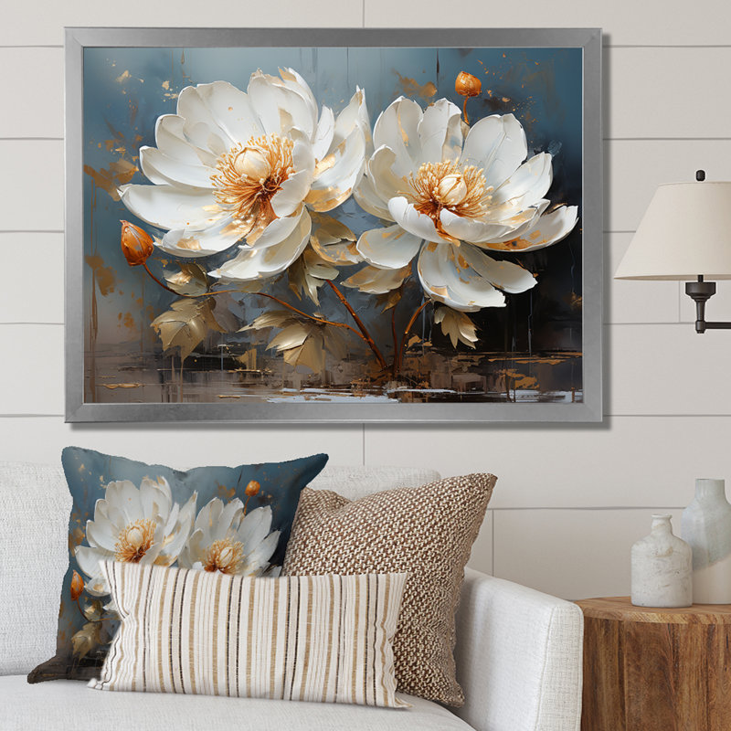 «Lotus Blossoms Bathed in Moonlight I», reproduction sur toile, H 16 po x l 32 po x P 1 po, Cadre simple argenté