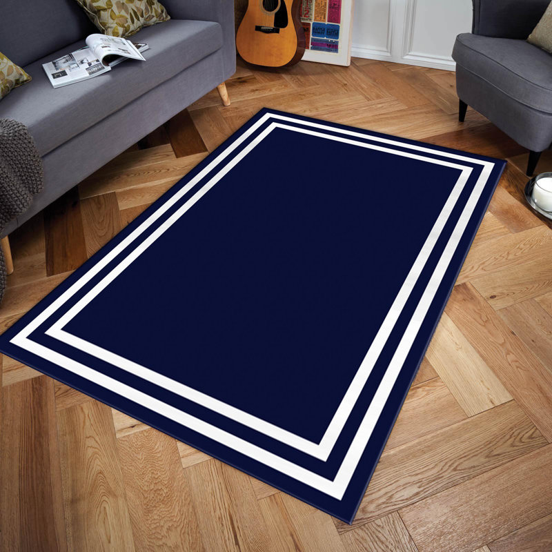 Tapis bleu foncé en polyester tissé à la machine Forbes, Rectangle 3 pi 3 po x 4 pi 11 po