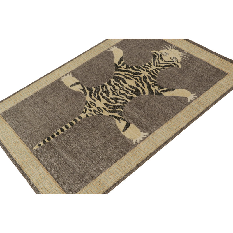 Distressed Homage Hand Knotted Wool Animal Print Area Rug, Rectangle 8' x 10'