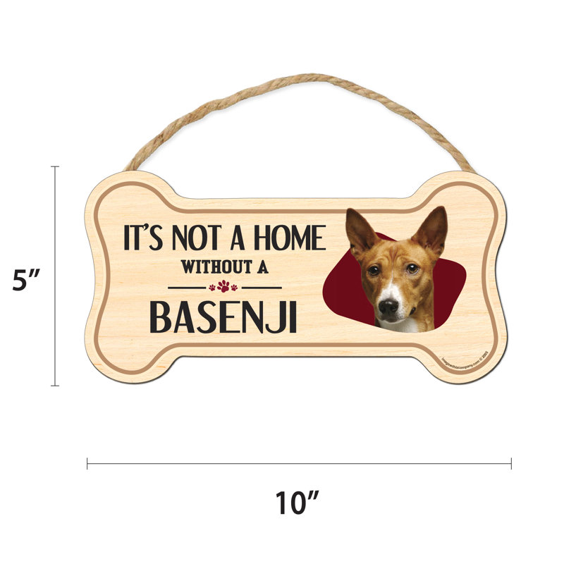 Ce n'est pas une maison sans notre enseigne de race de bois en forme d'os Basenji