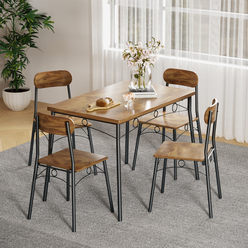 Ensemble de salle à manger 4 personnes Whipton, ensemble de table de salle à manger brun rustique 5 pièces pour 4 personnes, ensemble de table et chaises de cuisine industrielle avec structure en métal, mobilier de salle à manger peu encombrant (ensemble de 5)