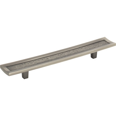 Primitive Bar Pull
