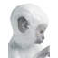 Figurine de singe curieux sur une roche-36436316