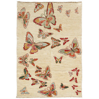 Beige Butterfly Design 4'5" x 6'8"