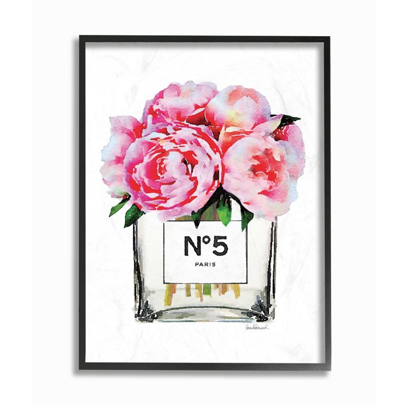 «Some Like It Haute» par Amanda Greenwood, L 24 po x H 30 po, Giclée encadrée noir minuit