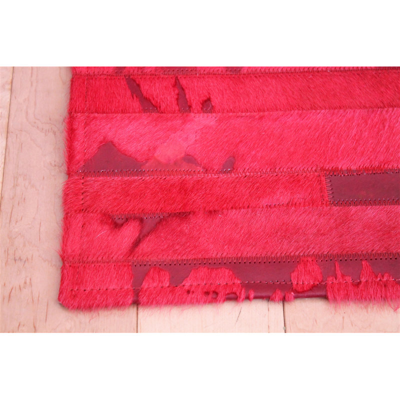 Area Cowhide Abstract Area Rug in Red, Rectangle 8' x 10'