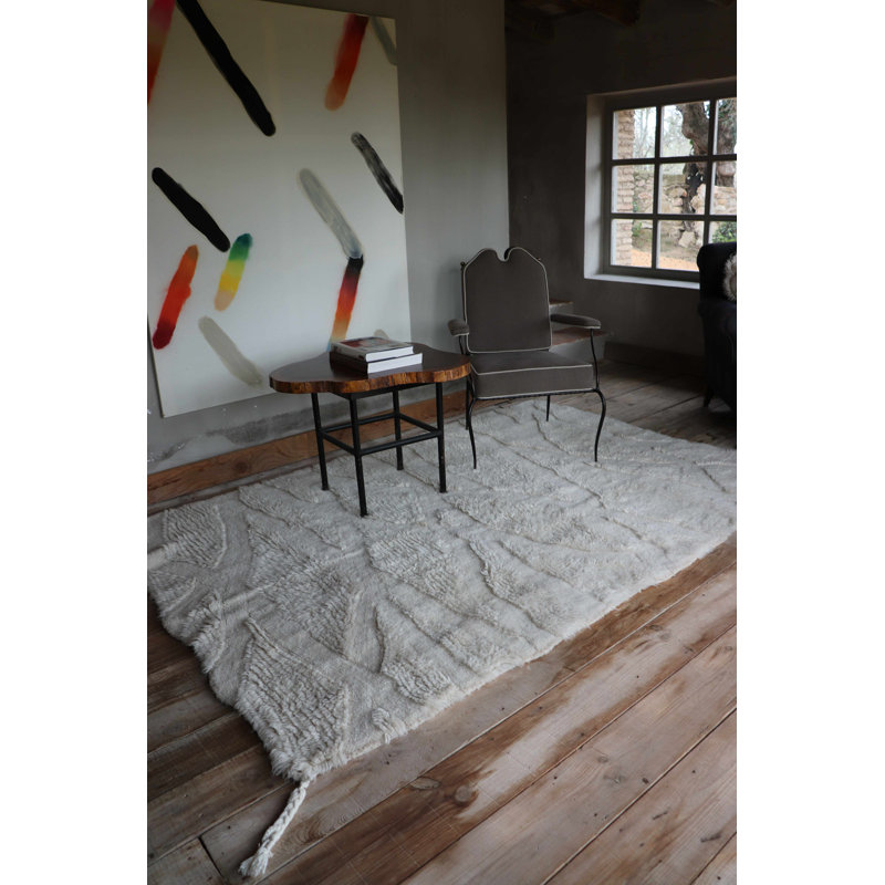 Africa Handmade Wool Area Rug, Rectangle 2'3" x 6'6"