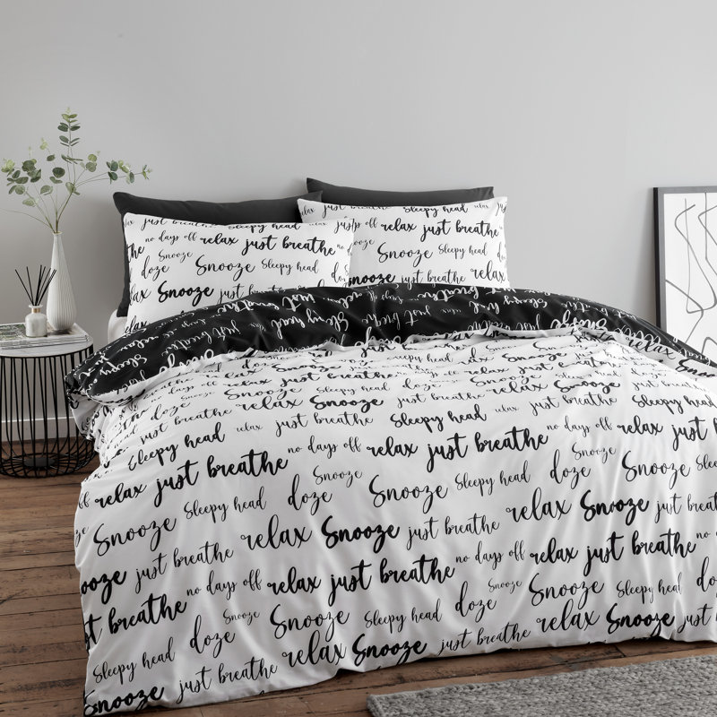 Script Text Black/White Reversible Duvet Cover Set, Double - 2 Standard Pillowcases