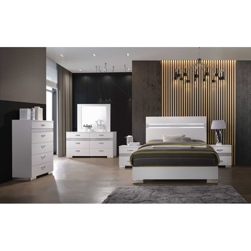 63'' W 8 - Drawer Dresser