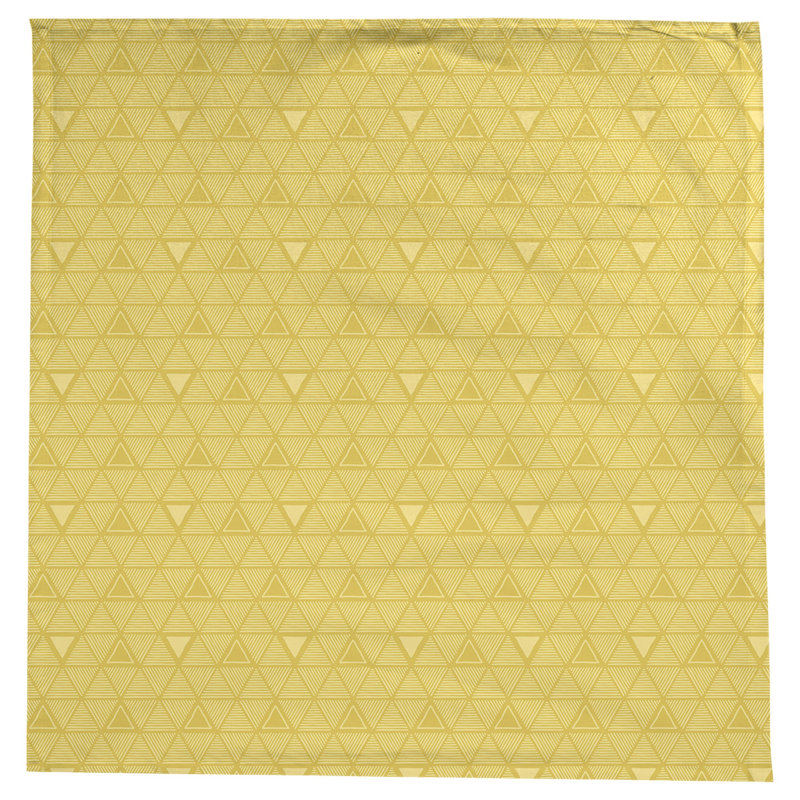 Classic Hand Drawn Triangles Tablecloth, Yellow