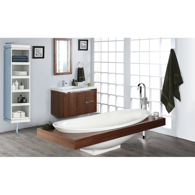 Kubista Tub Filler with Diverter, Brushed Nickel