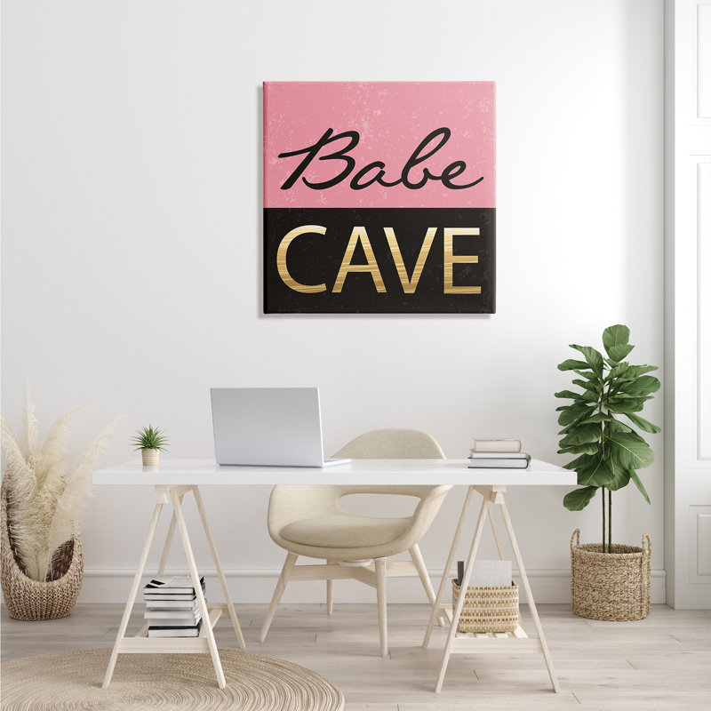 Babe Cave rose et or, Toile tendue, L 30 po x H 30 po