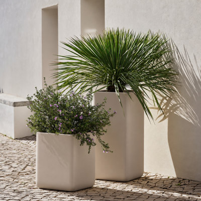 Pot à fleurs cubique H15 "intérieur / extérieur Kute Nest - Humeur éthérée - ouverture de pot 12"